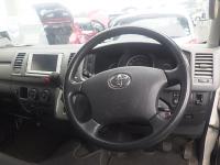 TOYOTA HIACE VAN 2012