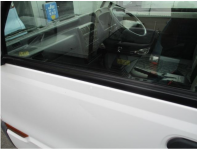 MITSUBISHI MINICAB 1998