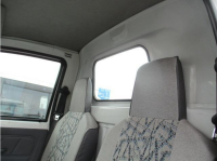 MITSUBISHI MINICAB 1998