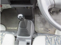 MITSUBISHI MINICAB 1998