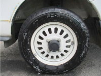 MITSUBISHI MINICAB 1998