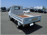 NISSAN VANETTE TRUCK 2004
