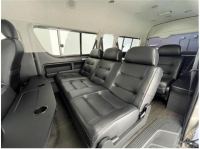 TOYOTA HIACE COMMUTER 2013