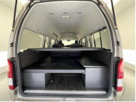 TOYOTA HIACE COMMUTER 2013