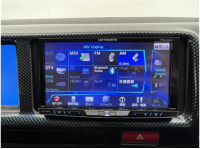 TOYOTA HIACE COMMUTER 2013