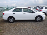 TOYOTA COROLLA AXIO 2010