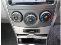 TOYOTA COROLLA AXIO 2010