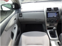 TOYOTA COROLLA AXIO 2010