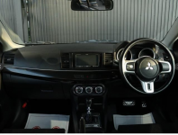 MITSUBISHI LANCER EVOLUTION 10 2010