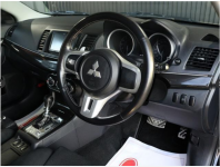 MITSUBISHI LANCER EVOLUTION 10 2010