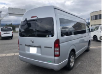 TOYOTA HIACE 2005