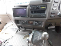 MITSUBISHI FUSO ROSA 2013