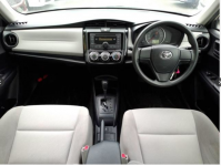 TOYOTA COROLLA AXIO 2013