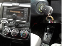 TOYOTA COROLLA AXIO 2013