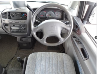 MITSUBISHI DELICA SPACE GEAR 1999