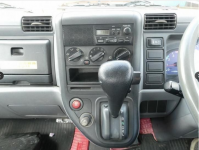 MITSUBISHI FUSO CANTER. 2003