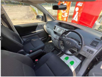 TOYOTA NOAH 2004