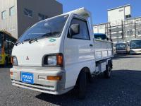 Used MITSUBISHI MINICAB TRUCK