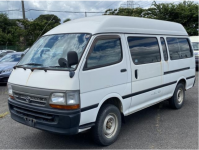 TOYOTA HIACE COMMUTER 2000