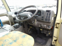 MITSUBISHI FUSO ROSA 2007