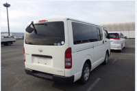 TOYOTA HIACE VAN 2012