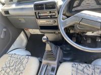 MITSUBISHI MINICAB TRUCK 1992