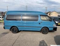 TOYOTA HIACE 2001
