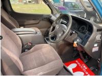 TOYOTA HIACE 2001
