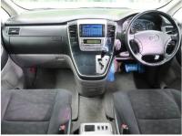 TOYOTA ALPHARD 2002