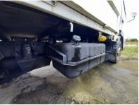 MITSUBISHI CANTER GUTS 2004