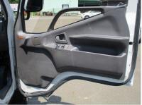 MITSUBISHI CANTER GUTS 2001