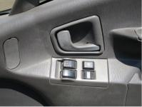 MITSUBISHI CANTER GUTS 2001