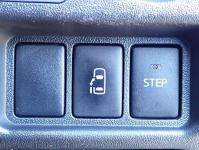 TOYOTA HIACE COMMUTER 2015