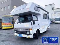 Used TOYOTA HIACE TRUCK