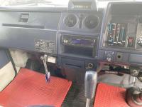TOYOTA HIACE TRUCK 1990