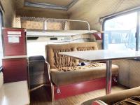 TOYOTA HIACE TRUCK 1990