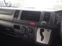 TOYOTA HIACE VAN 2017