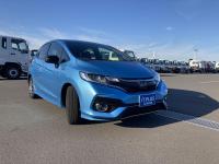 HONDA FIT HYBRID 2017