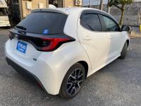 TOYOTA YARIS HYBRID 2023