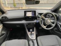 TOYOTA YARIS HYBRID 2023