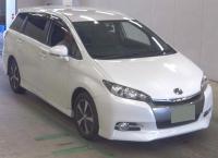 TOYOTA WISH 2016