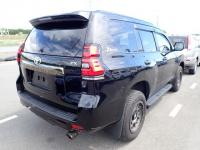 TOYOTA LAND CRUISER PRADO 2021