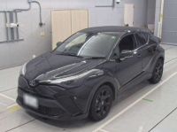 TOYOTA C-HR 2021