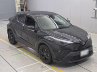 TOYOTA C-HR 2021