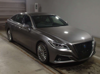 TOYOTA CROWN HYBRID 2021