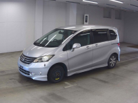 HONDA FREED 2009