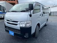 TOYOTA HIACE VAN 2015