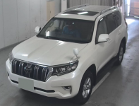 TOYOTA LAND CRUISER PRADO 2020