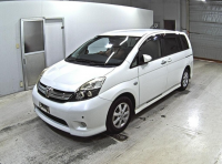 TOYOTA ISIS 2014