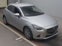Used MAZDA DEMIO
